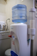 ウォーターサーバ